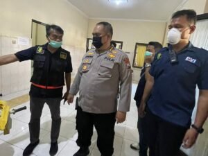 DVI Polda Jatim Terima 44 Kantong Jenazah Korban Erupsi Gunung Semeru di RSUD. dr Haryoto Lumajang