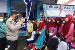 Wakapolda Jatim Apresiasi Pelaksanaan Vaksinasi Serentak Polres Sampang di Kecamatan Pangarengan