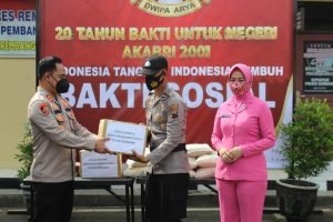 Erupsi Gunung Semeru, Polres Rembang Salurkan Bantuan