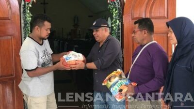 Ketua DPW Nasdem Papua Barat, Salurkan 1.000 Paket Bingkisan Natal di Kaimana