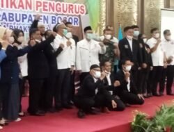 Ketua PWI Jabar Kukuhkan Kepengurusan PWI Kab. Bogor Masa Bakti 2021-2024