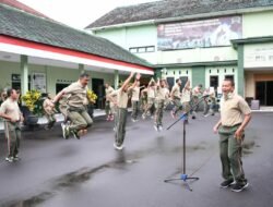 Jaga Kebugaran dan Kesehatan, Prajurit Kodim 0822 Olahraga Bersama