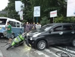 Tragis..!! Tabrakan Beruntun Muara Rapak Balikpapan 5 Orang Tewas