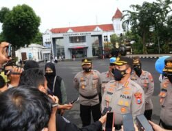 Polrestabes Surabaya Pecat 12 Personil Polri Dengan Tidak Hormat