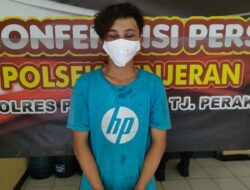 Satu dari Dua Pelaku Curanmor di Surabaya Boyok Dihajar Warga