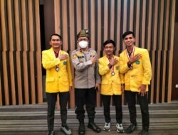 Tim Debat Universitas Lancang Kuning Meraih Juara 3 di Ajang Debat Nasional Mahasiswa Olimpiade PPKn 11 UNRI