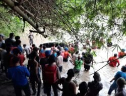 Tragis..!! Ibu dan Anak Tewas Tenggelam di Dalam Mobil