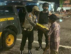 Antisipasi Kejahatan 3C, Tim TEMBAK Polres Kampar Bagi Sembako dan Terapkan Prokes