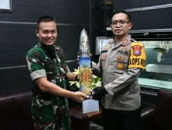 Tingkatkan Sinergitas, Dandim 0822 Silaturahmi ke Kapolres Bondowoso