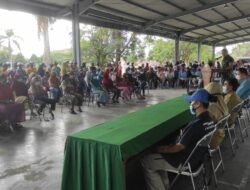 Kodim 0822 Serahakan Paket Sembako Sebanyak 4.700 untuk Masyarakat Kurang Mampu di Bondowoso