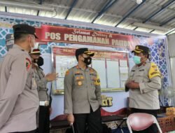 Kapolres Probolinggo Tinjau Pos Pengamanan Mudik Lebaran di Paiton
