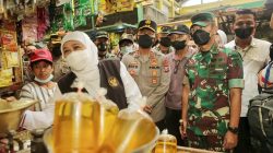 Forkopimda Jatim Lakukan Pengecekan Harga dan Distribusi Migor di Pasar Soponyono Rungkut Surabaya