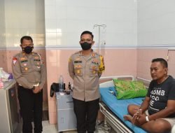Kapolres Bondowoso Memberikan Support kepada Personil yang Sedang Sakit