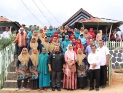 Bupati Tapsel: Tingkatkan Peranan Wanita Menuju Keluarga Sehat dan Sejahtera