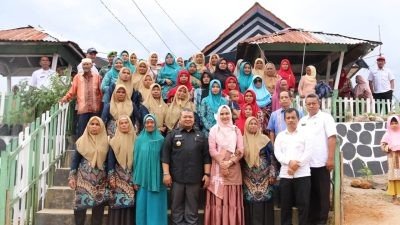 Bupati Tapsel: Tingkatkan Peranan Wanita Menuju Keluarga Sehat dan Sejahtera