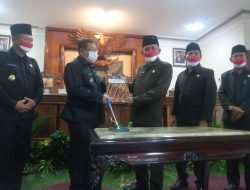Sidang Paripurna DPRD Tulungagung Setujui Penetapan Perubahan APBD TA 2022 Menjadi Perda