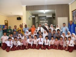 Bupati Ajak Masyarakat Tapsel Agar Gemar Baca Buku yang Berbobot