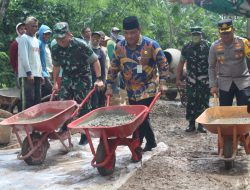 Wakil Bupati Kendal Membuka TMMD Sengkuyung di Desa Wonosari