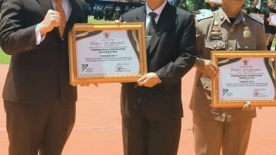 Bojonegoro Raih Penghargaan Penyelenggara Terbaik Kirab Pataka dari Gubernur Jatim