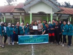 Bangun Chemistry dengan Warga, Trofeo Sepakbola Digelar oleh KKN STIE Amkop Makasaar Tahun 2022 di Kecamatan Eremerasa