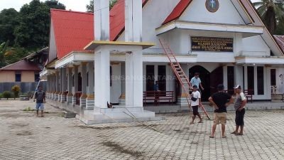 Menyambut Sidang Klasis GKI Kaimana ke-VII, Tuan Rumah Jemaat Diaspora Utarum, Giat Pembersihan Gereja