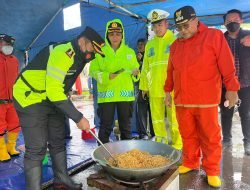 Tanggap Bencana, Polres Blitar Kota Bersama Pemkot Dirikan Dapur Umum