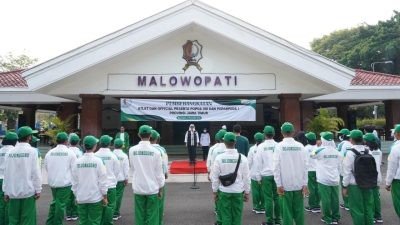Bupati Bojonegoro Berangkatkan 118 Atlet dan Official di POPDA Ke-13 dan Peparpeda Ke-1 Jatim