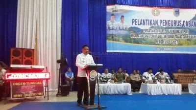 Bupati Cik Ujang Hadiri Pelantikan dan Pengukuhan Pengurus Cabang PGRI di Kecamatan Lahat