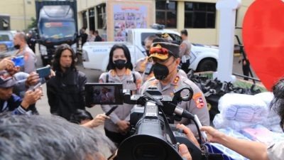 Tim Dokkes Polri Dikerahkan Bantu Korban Gempa di Cianjur, Ada Dokter hingga Ambulans