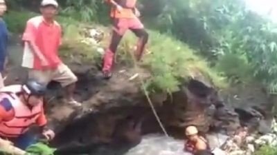 Balita Warga Desa Kertosari Jember Tercebur ke Sungai Ditemukan Meninggal Dunia