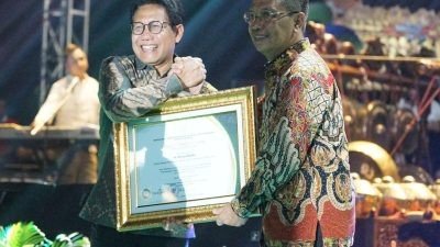 Raih Penghargaan dari Kemendes PDTT, Ketua DPRD Bondowoso: Kado Akhir Tahun untuk Masyarakat