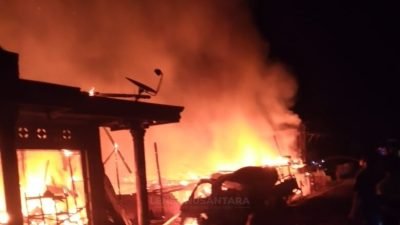 Akibat Mobil Angkutan Minyak Mentah Terbakar, 5 Rumah di Desa Talang Leban Ikut Ludes