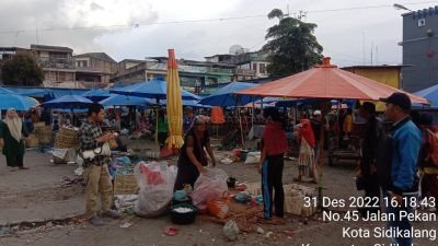 Pedagang Musiman di Dairi Bagai Mendapat Durian Runtuh
