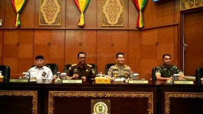 Kasi Sosbud dan Kemasyarakatan Bidang Intel Kejati Riau Hadiri Paripurna DPRD Provinsi