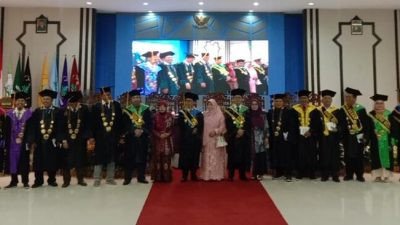 Tiga Guru Besar Dikukuhkan Rektor UIN KHAS Jember
