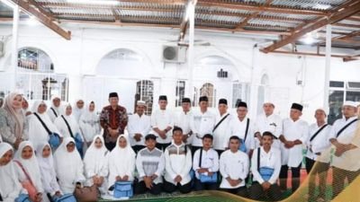 Wali Kota Padang Sidempuan Lepas Keberangkatan Jamaah Umroh PT. Grand Shafa Nauli