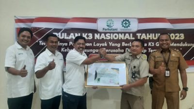 Perhutani Bondowoso Raih Penghargaan Zero Accident dari Gubernur Jawa Timur