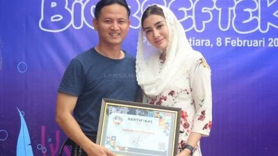 Bupati Trenggalek Ikut Tenggelamkan Terumbu Karang Metode Bioreeftek di Pantai Mutiara