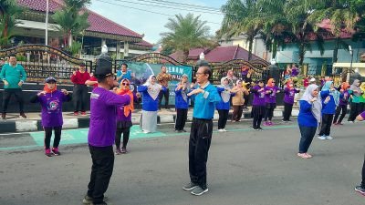 Dahlan Iskan Ajak Masyarakat Magetan untuk Senam Bersama