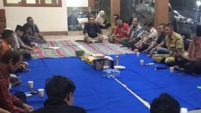 Warga dan RT Protes Tidak Dilibatkan Musyawarah Pemekaran RT di Jember, Lurah dan Camat Hadiri Pertemuan