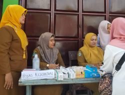 Dinkes Berikan Bantuan Kesehatan Kepada Korban Banjir Padang Sidempuan