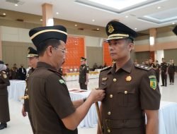 Marcos Marudut Mangapul Simare mare, S.H., M.Hum Resmi Jabat Asintel Kejati Riau