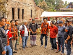 Didampingi Sekretaris Ketua MPC PP, Andi Adrianti Latippa Kunjungi Korban Kebakaran di Bantaeng
