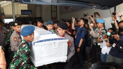 Kapolresta Denpasar Dampingi Kapolda Bali Jemput Jenazah Korban Gempa Turki