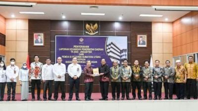 Pemko Padang Sidempuan Serahkan Laporan Keuangan 2022 ke BPK RI