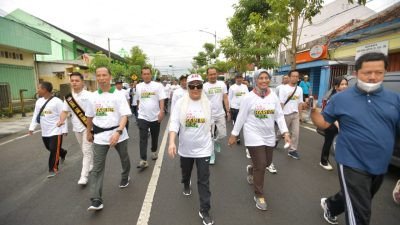 Meriahkan Hari RPL Desa, Kemendes PDTT dan Pemkab Bojonegoro Gelar Fun Walk