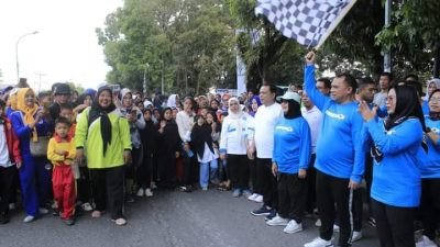 Bupati Labuhanbatu Lepas Gerak Jalan Sehat Bersama PWI