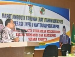 PJ Bupati Kampar Membuka Rapat RAT KPRI dan Pencabutan Undian Pertama dengan Hadiah Utama Umroh