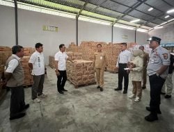 Jelang Ramadhan, Disperindag Jember Sidak Tiga Titik Distributor