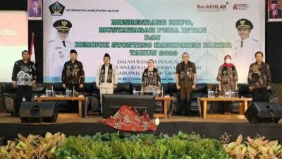 Bupati Blitar Rini Syarifah Buka Musrenbang RKPD 2024 di Kampung Coklat